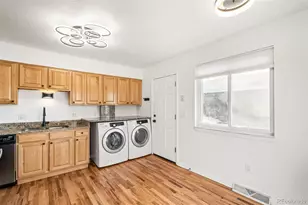 960 Newton St, Denver, CO 80204 - Photo 10