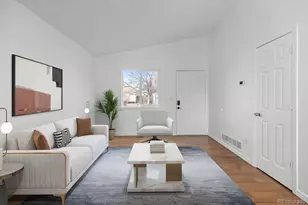 4512 S Pagosa Cir, Aurora, CO 80015 - Photo 2