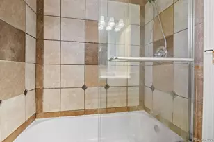 4512 S Pagosa Cir, Aurora, CO 80015 - Photo 16