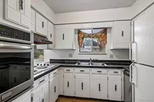 951-953 S Yarrow St, Lakewood, CO 80226 - Photo 8