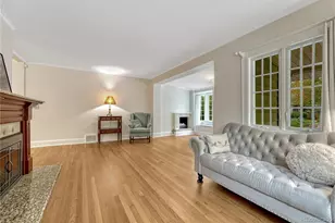 2086 Grape St, Denver, CO 80207 - Photo 6