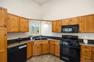 67 Aspen Ln, Black Hawk, CO 80422 - Photo 14