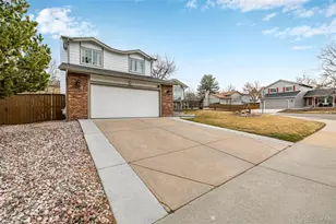 395 Mountain Cloud Cir, Highlands Ranch, CO 80126 - Photo 2
