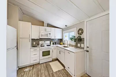 3090 W 55th Place, Denver, CO 80221 - Photo 4