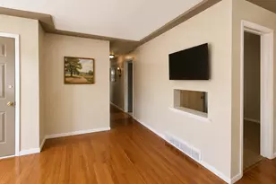 5109 E 34th Ave, Denver, CO 80207 - Photo 4