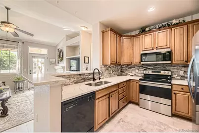 10467 W Hampden Avenue #204, Lakewood, CO 80227 - Photo 8