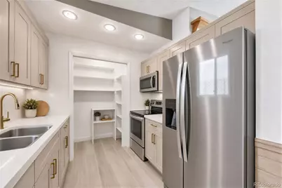 1933 Ensenada Court, Aurora, CO 80011 - Photo 6