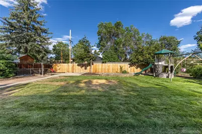 2260 Nome Street, Aurora, CO 80010 - Photo 32