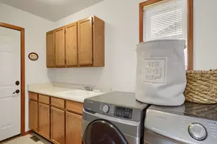 5233 S Espana St, Centennial, CO 80015 - Photo 18