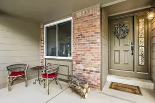 5233 S Espana St, Centennial, CO 80015 - Photo 2