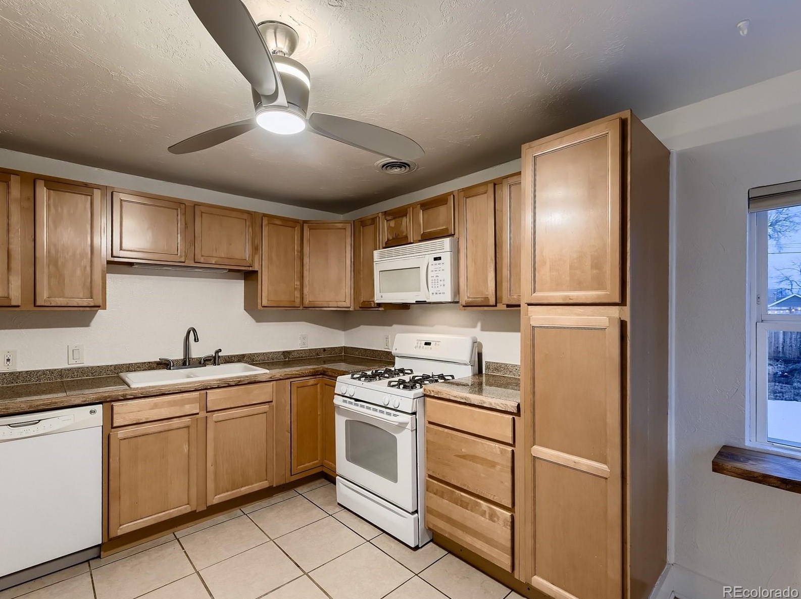 844 Osceola St, Denver CO  80204-3041 exterior