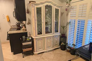 4250 S Olive St, Denver, CO 80237 - Photo 6