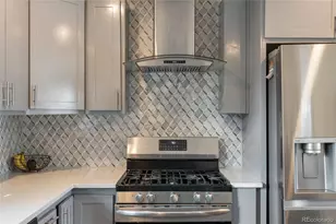 1345 Dallas St, Aurora, CO 80010 - Photo 12