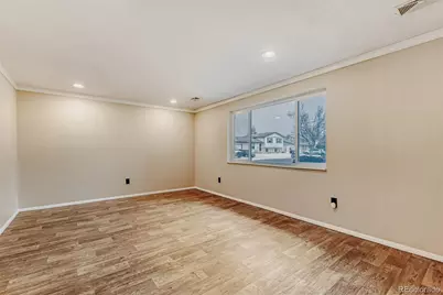 990 S Kenton Street, Aurora, CO 80012 - Photo 6