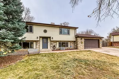 990 S Kenton Street, Aurora, CO 80012 - Photo 2