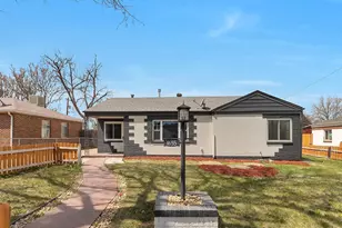 1655 Oakland St, Aurora, CO 80010 - Photo 1
