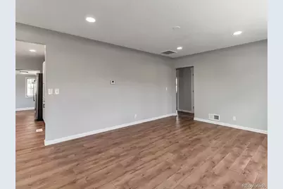 1655 Oakland Street, Aurora, CO 80010 - Photo 6