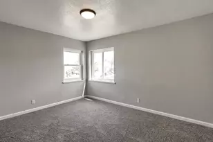 1655 Oakland St, Aurora, CO 80010 - Photo 8