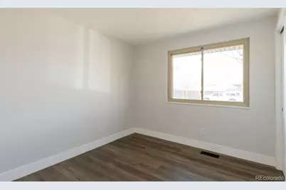 1738 S Newland, Lakewood, CO 80232 - Photo 8
