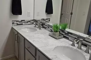 665 W Burgundy St, Highlands Ranch, CO 80129 - Photo 14