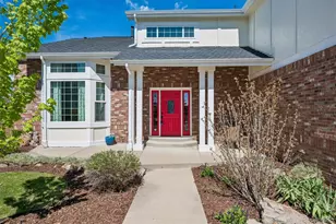 1971 Ashleigh Ct, Highlands Ranch, CO 80126 - Photo 4