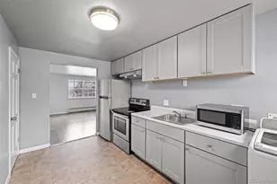 2397 S Locust, Denver, CO 80222 - Photo 4