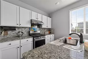 6220 Sherwood Ave, Frederick, CO 80504 - Photo 4