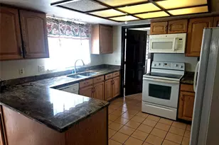 3722 S Walden Way, Aurora, CO 80013 - Photo 2