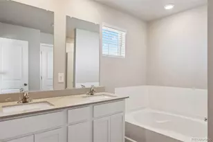 48195 Shetland Dr, Bennett, CO 80102 - Photo 8