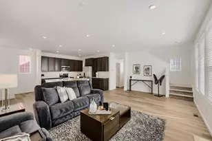 7442 Whiteclover Trl, Littleton, CO 80125 - Photo 14