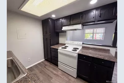 1370 Estes Street #305, Lakewood, CO 80215 - Photo 6