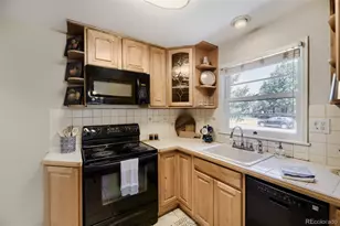 1665 S Columbine St, Denver, CO 80210 - Photo 8
