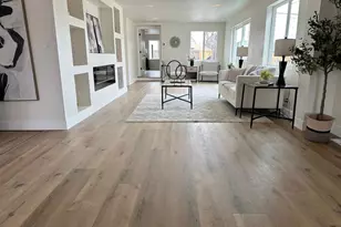 2675 Oneida St, Denver, CO 80207 - Photo 6