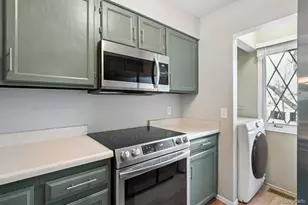 9782 W Cornell Pl, Lakewood, CO 80227 - Photo 6