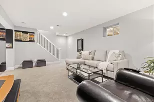 7047 E Briarwood Dr, Centennial, CO 80112 - Photo 26