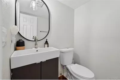 2304 S Troy Street, Aurora, CO 80014 - Photo 18