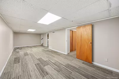 305 Jay Street, Lakewood, CO 80226 - Photo 12