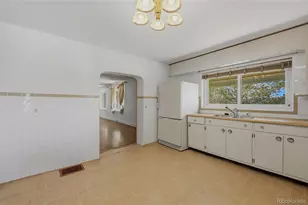 1109 E First St, Trinidad, CO 81082 - Photo 18