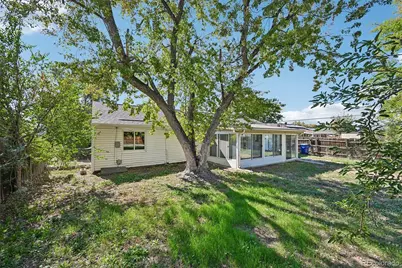9899 E 7th Avenue, Aurora, CO 80010 - Photo 42