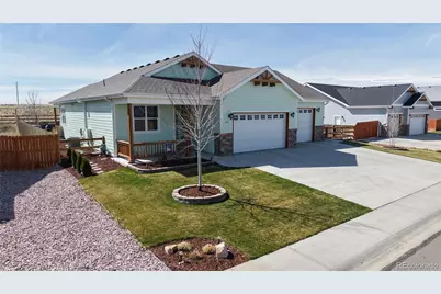 202 Wildcat Parkway, Wiggins, CO 80654 - Photo 2