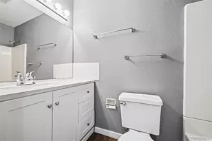 178 Paris Cir, Aurora, CO 80011 - Photo 16