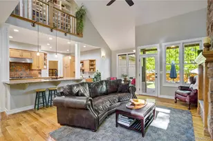 2274 S Ogden St, Denver, CO 80210 - Photo 6