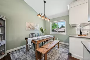 5873 W Maplewood Dr, Littleton, CO 80123 - Photo 8