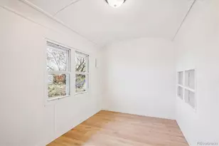 2110 Eagle Cir Ct, Aurora, CO 80011 - Photo 12