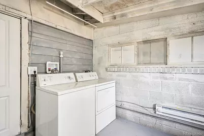 2110 Eagle Cir Ct, Aurora, CO 80011 - Photo 14