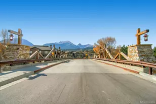 2401 Ryan Gulch Ct, Silverthorne, CO 80498 - Photo 20