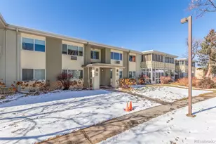 725 S Clinton St, Denver, CO 80247 - Photo 2