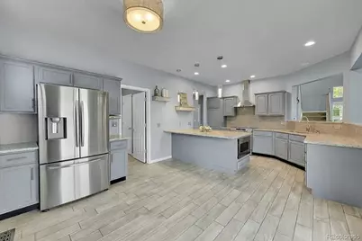 20532 E Lake Circle, Centennial, CO 80016 - Photo 18