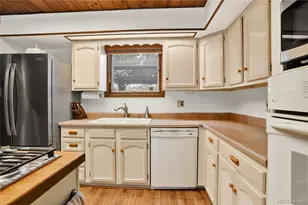 7033 Silverhorn Dr, Evergreen, CO 80439 - Photo 26