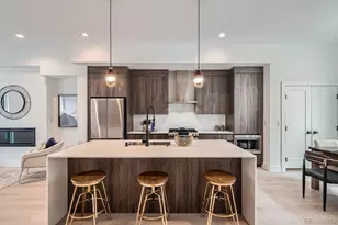 2124 Applewood Dr, Lakewood, CO 80215 - Photo 4